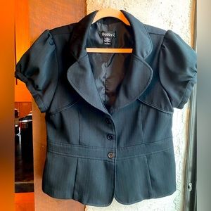 Short Sleeve Suit Jacket with Balloon Sleeve in Black Size L